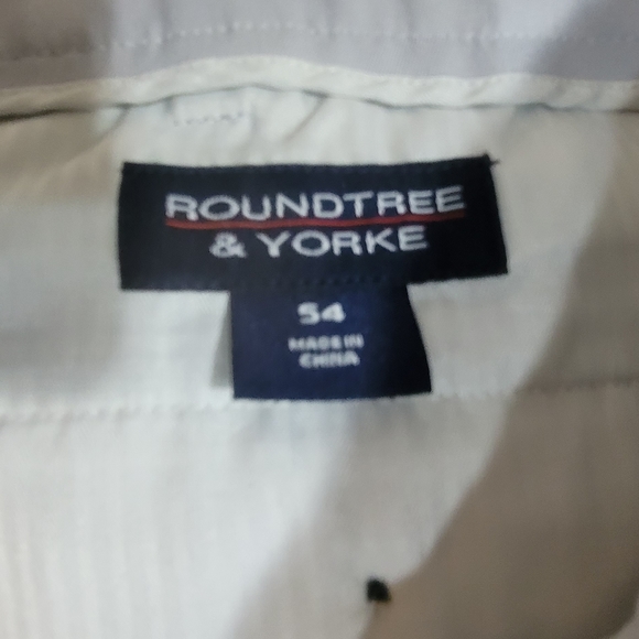 2 pairs of Mens size 54 Roundtree and Yorke shorts - Picture 3 of 8